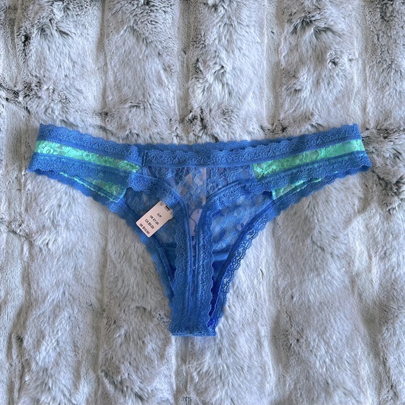 NWT NEW Victoria’s Secret Very Sexy Push Up Bra 34B AND Matching Panty! - Picture 6 of 6